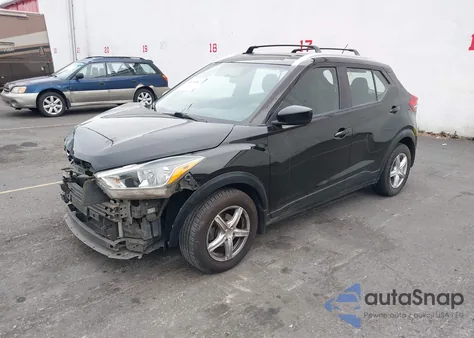 2018 Nissan Kicks Sv z USA, uszkodzony, nr VIN 3N1CP5CU1JL523006